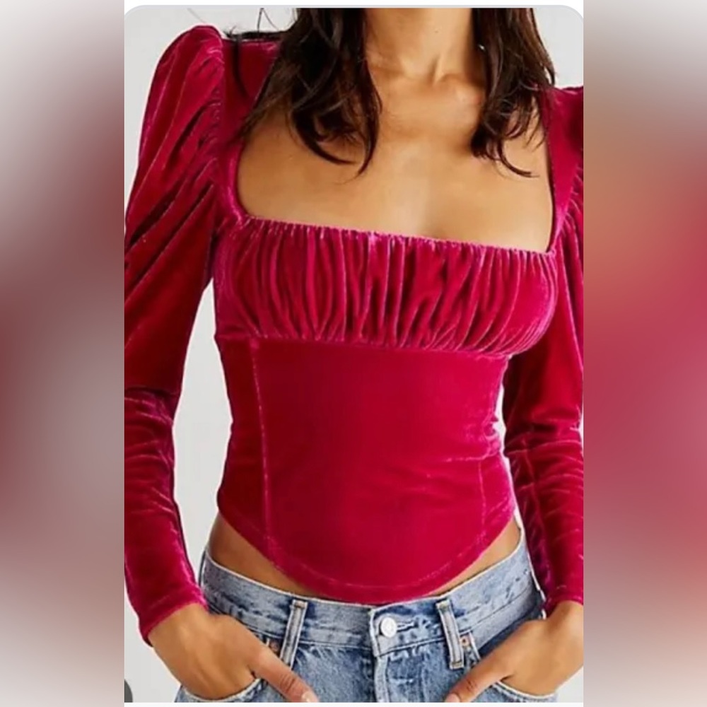 Free People Hold Me Puff Sleeve Velvet Top in Pink